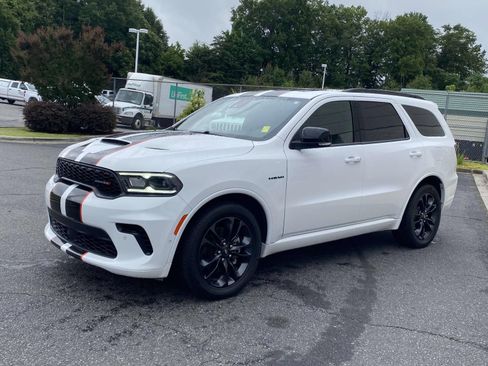 Used 2024 Dodge Durango R/T RWD image 3