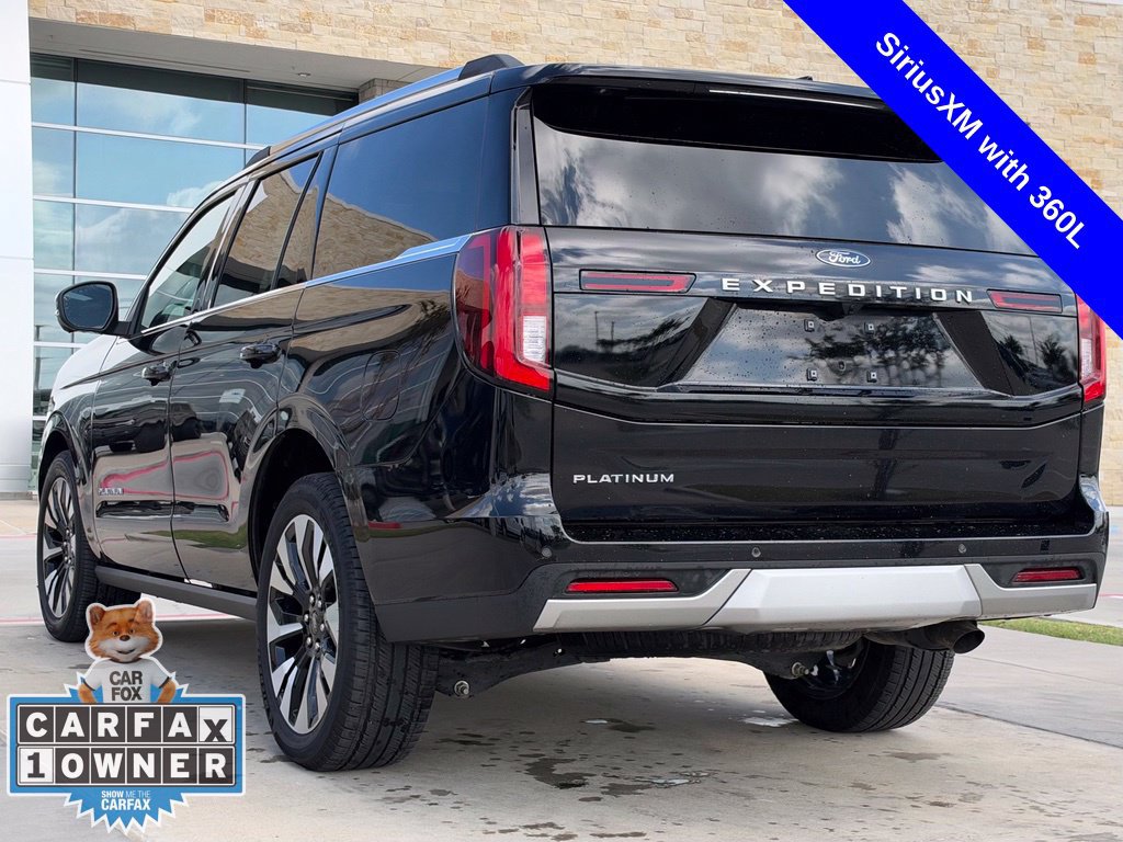 Used 2026 Ford Expedition Platinum w/ Driver's Package AWD/4WD image 11