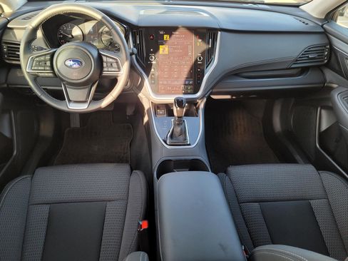 Certified 2025 Subaru Outback Premium AWD/4WD image 5