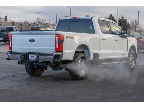 Used 2025 Ford F350 Lariat image 3