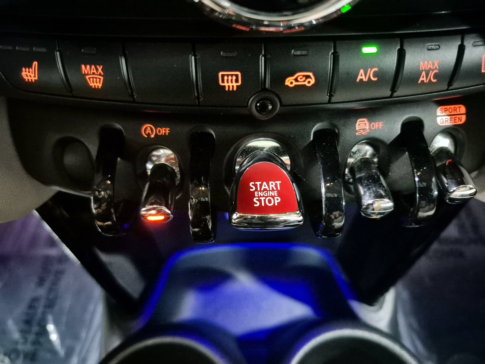 Used 2019 MINI Cooper S w/ Storage Package FWD image 17