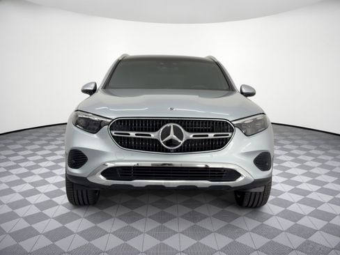 Used 2023 Mercedes-Benz GLC 300 image 6