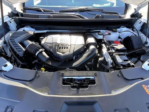 Certified 2025 GMC Acadia Elevation image 31