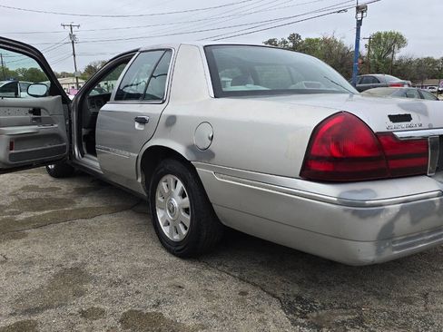 Used 2005 Mercury Grand Marquis LS image 10