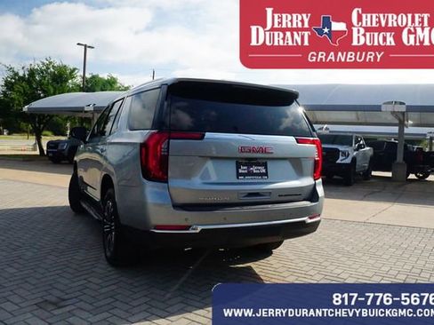 Used 2025 GMC Yukon Elevation w/ LPO, Elevation Black Package AWD/4WD image 6