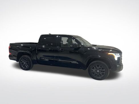 Used 2025 Toyota Tundra Platinum image 22