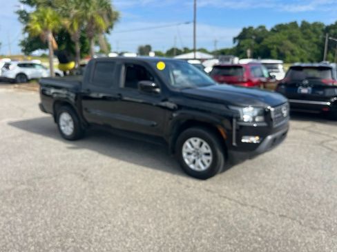 Used 2022 Nissan Frontier SV RWD image 1