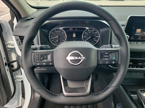 New 2026 Nissan Rogue SV w/ Cold Weather Package FWD image 14