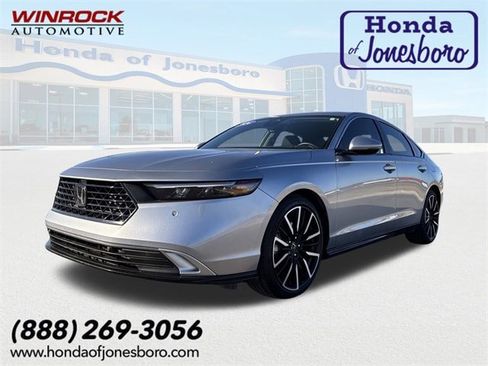 Used 2024 Honda Accord Touring image 1