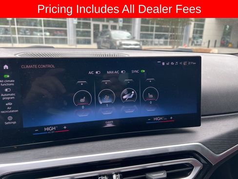 Used 2023 BMW 330i Sedan w/ M Sport Package RWD image 10