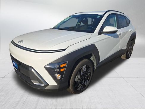 Used 2025 Hyundai Kona SEL image 7