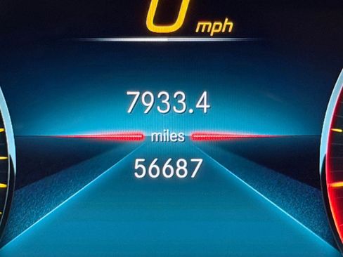 Certified 2020 Mercedes-Benz GLE 350 4MATIC image 27