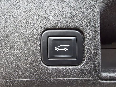 Certified 2022 GMC Terrain AT4 w/ LPO, Floor Liner Package image 32