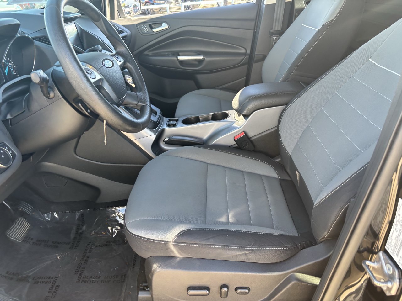 Used 2015 Ford Escape SE w/ Equipment Group 201A AWD/4WD image 17