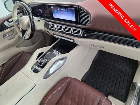 Certified 2025 Mercedes-Benz Maybach GLS 600 4MATIC image 35