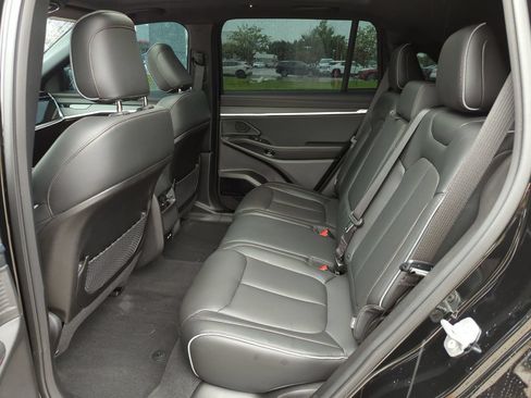 Used 2025 Jeep Wagoneer S Limited AWD/4WD image 21