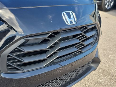 Certified 2024 Honda HR-V Sport image 7