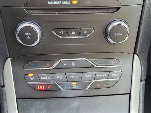 Used 2018 Ford Edge SEL w/ Equipment Group 201A image 24