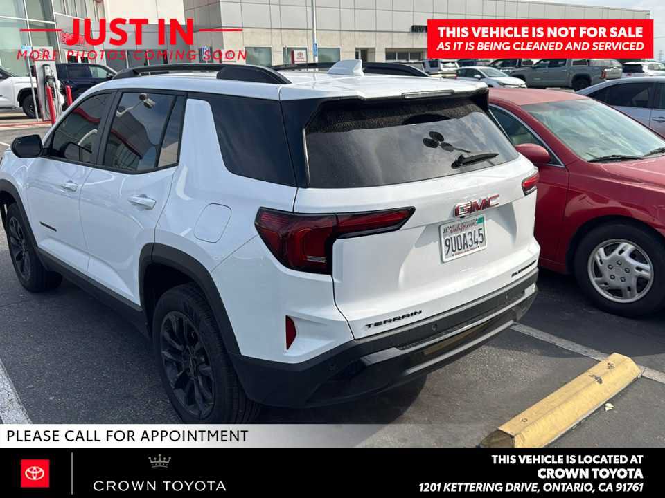 Used 2026 GMC Terrain Elevation w/ Black Edition FWD image 6