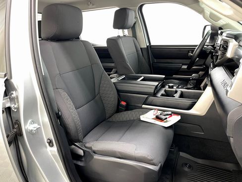 Used 2022 Toyota Tundra SR5 image 36