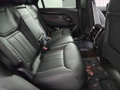 New 2026 Land Rover Range Rover Sport Dynamic SE AWD/4WD image 18