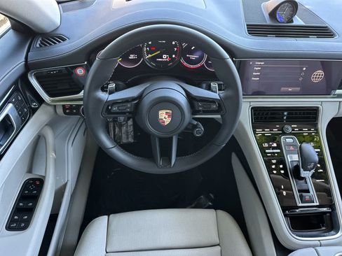 Certified 2023 Porsche Panamera 4S AWD/4WD image 15
