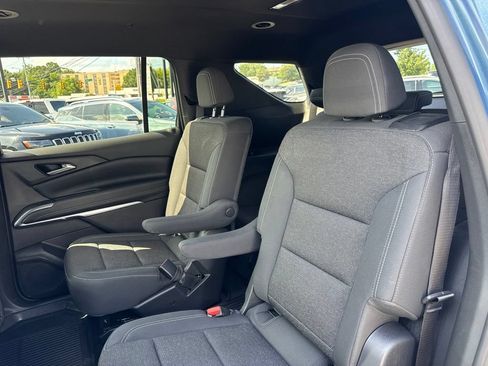 Used 2026 Chevrolet Traverse LT w/ Driver Confidence Package FWD image 28