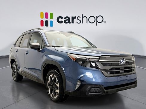 Used 2025 Subaru Forester Premium image 7