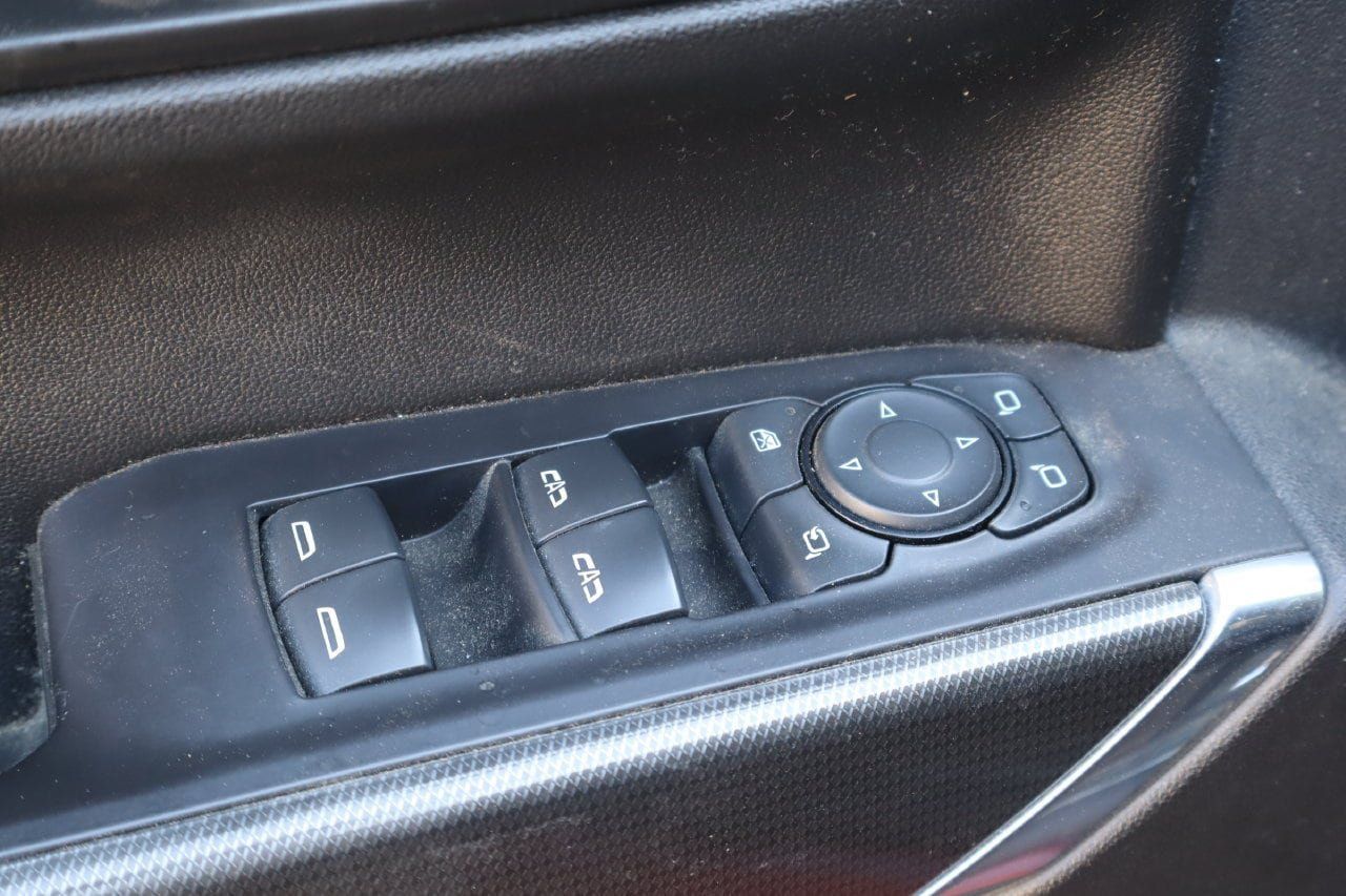 Used 2021 GMC Sierra 1500 AT4 w/ AT4 Premium Package AWD/4WD image 22