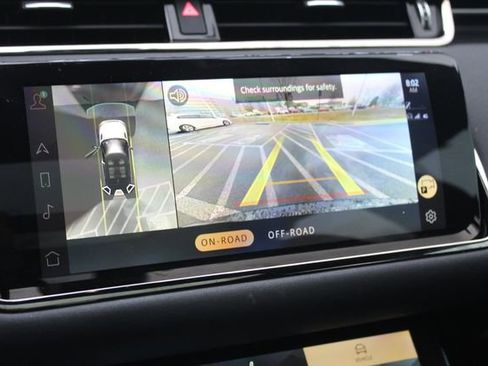 Used 2021 Land Rover Range Rover Evoque R-Dynamic SE image 21