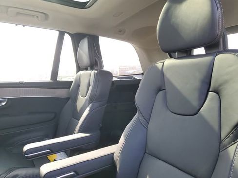 New 2026 Volvo XC90 T8 Ultra w/ Protection Package Premier image 26