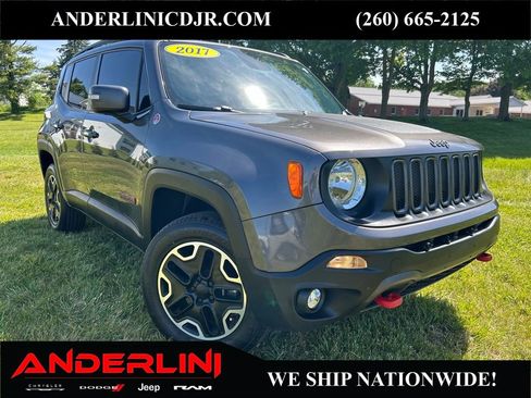 Used 2017 Jeep Renegade Trailhawk AWD/4WD image 1