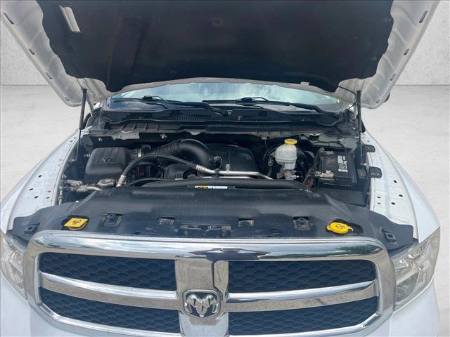 Used 2019 RAM 1500 Classic SLT RWD image 16