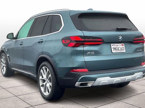Used 2025 BMW X5 xDrive40i w/ Parking Assistance Package image 12