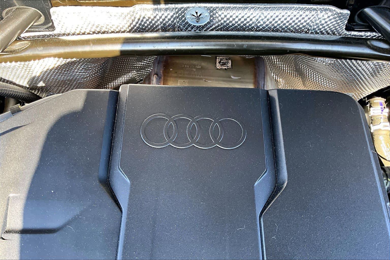Used 2025 Audi Q5 Premium w/ Convenience Package AWD/4WD image 30