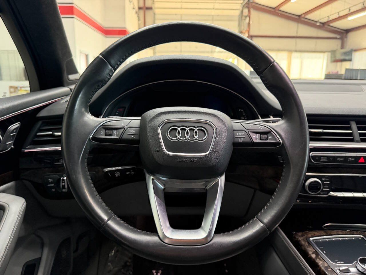 Used 2018 Audi Q7 3.0T Prestige AWD/4WD image 23