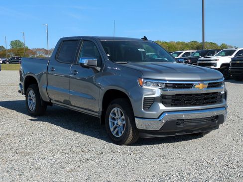 New 2026 Chevrolet Silverado 2500 Custom w/ Custom Value Package AWD/4WD image 13