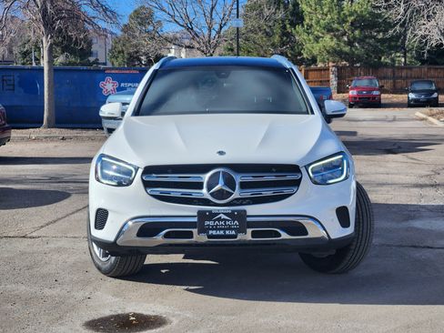 Used 2021 Mercedes-Benz GLC 300 4MATIC image 5