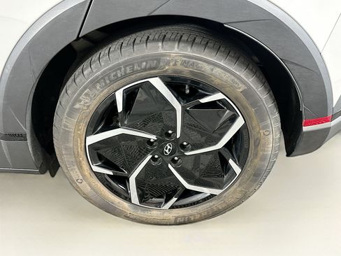 Used 2024 Hyundai Ioniq 5 SEL RWD image 11