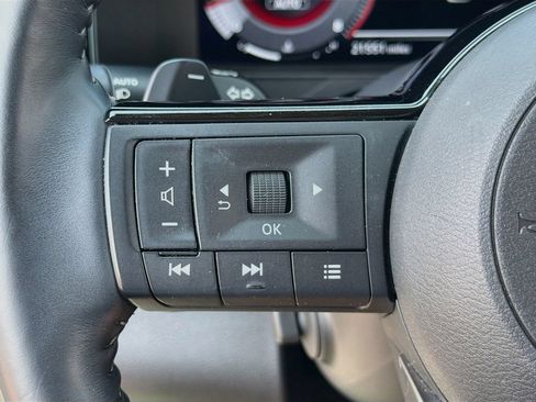 Used 2025 Nissan Pathfinder Platinum w/ Cargo Package AWD/4WD image 23