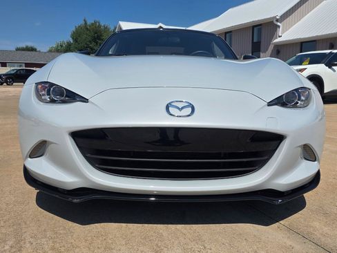 Used 2018 MAZDA MX-5 Miata Club w/ Brembo/BBS Recaro Package RWD image 25
