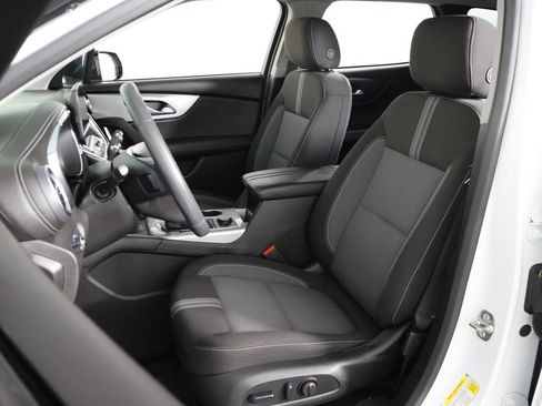 Used 2024 Chevrolet Blazer LT w/ Convenience Package FWD image 29
