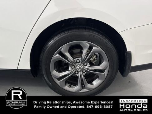 Used 2023 Honda Accord EX image 5