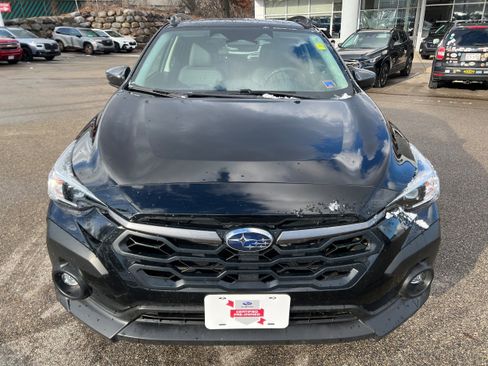 Certified 2024 Subaru Crosstrek 2.0i Premium image 2