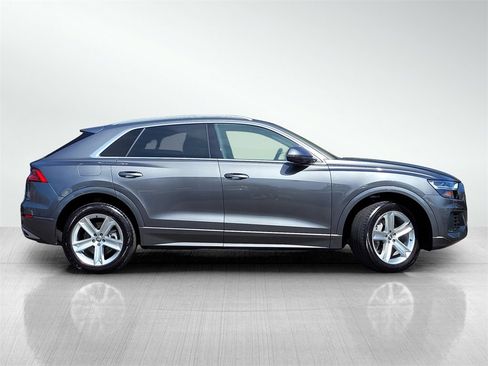Used 2019 Audi Q8 Premium w/ Convenience Package image 3