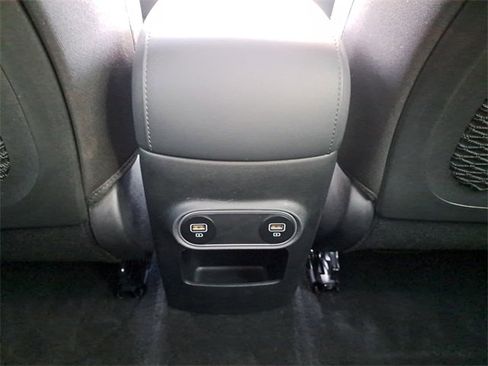 Used 2023 Hyundai Ioniq 5 SE image 12