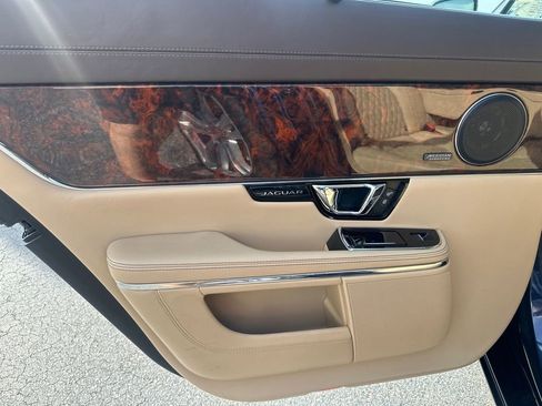 Used 2016 Jaguar XJ L Portfolio image 24