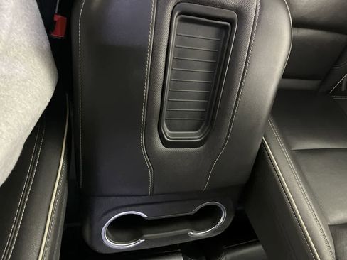 Used 2024 GMC Yukon SLT image 23