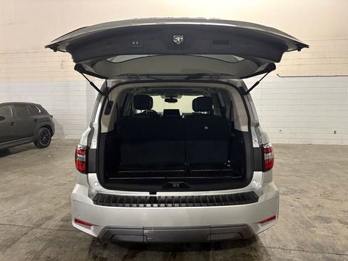 Used 2024 Nissan Armada SL w/ Captain's Chairs Package image 15
