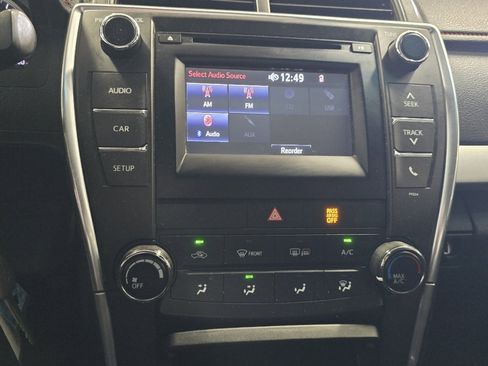 Certified 2016 Toyota Camry SE FWD image 24